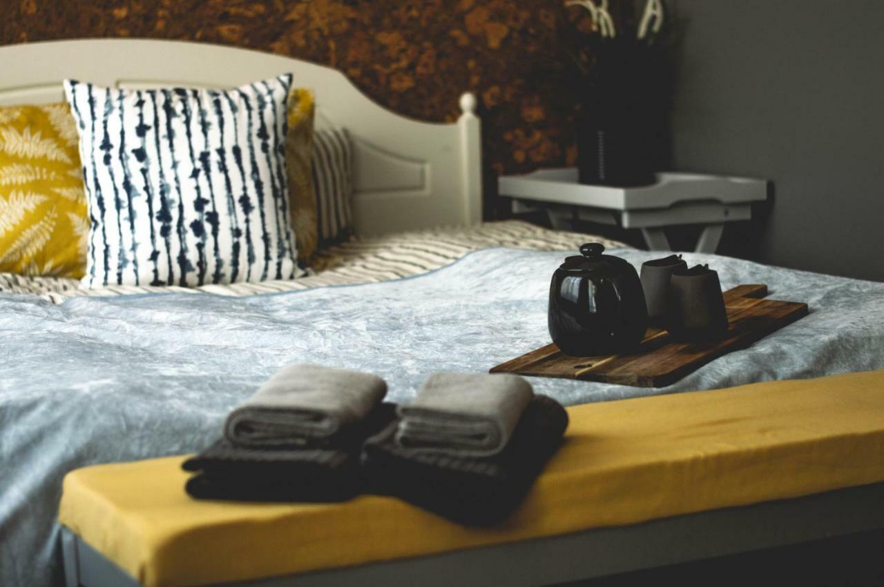 Akmens Stasti / Stone Stories Hotel Kaltene Eksteriør billede